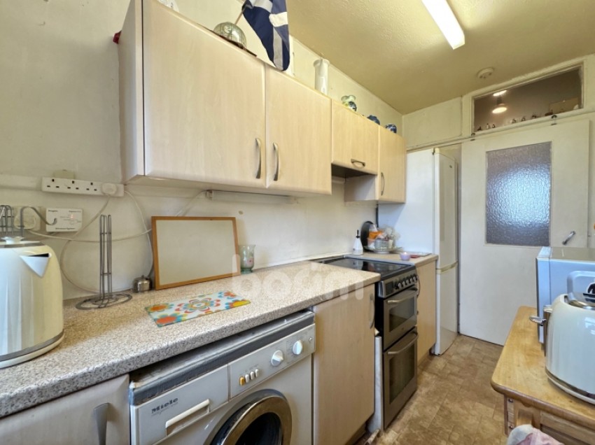 Images for Flat 1/1 35 Church Street, Lochwinnoch, Renfrewshire, PA12 4AE, UK