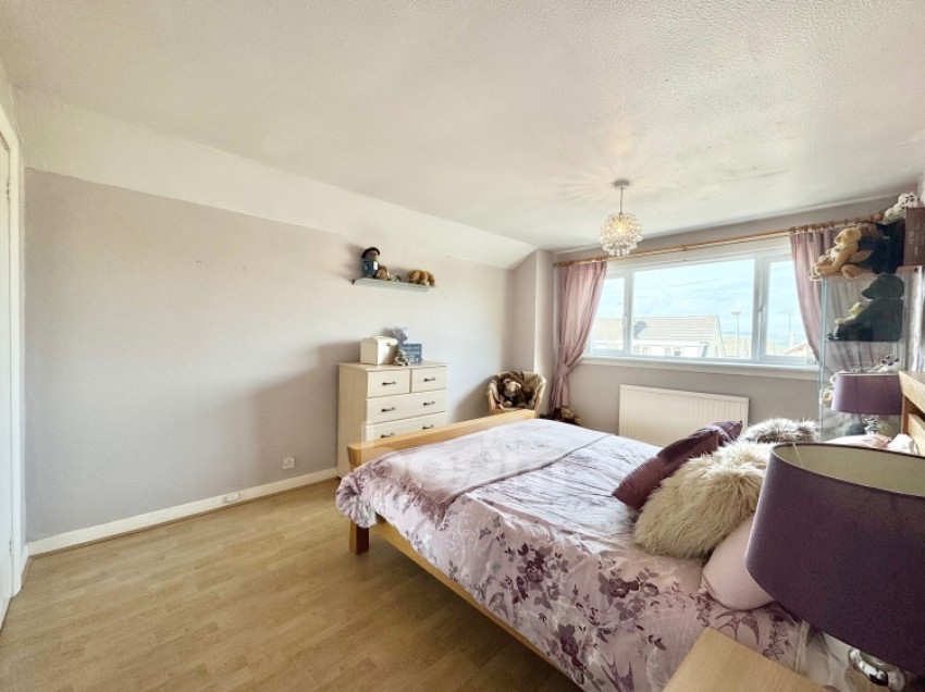 Images for 64 Crummock Gardens, Beith, Ayrshire, KA15 2HF, UK