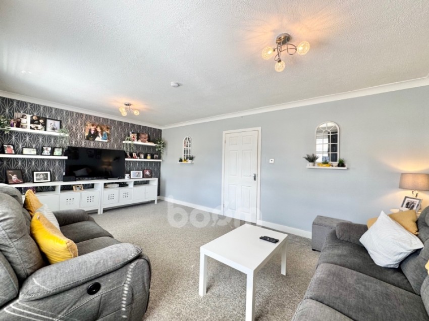 Images for 5 Swan Place, Johnstone, Renfrewshire, PA5 0SL, UK