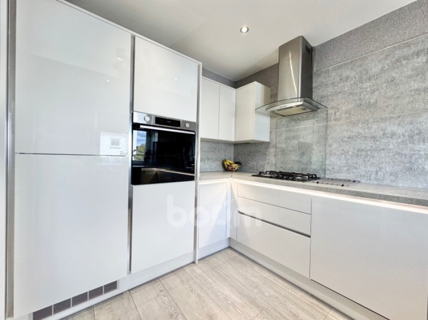 Images for 5 Swan Place, Johnstone, Renfrewshire, PA5 0SL, UK