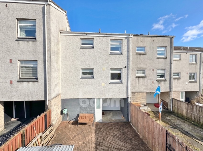 Images for 5 Swan Place, Johnstone, Renfrewshire, PA5 0SL, UK