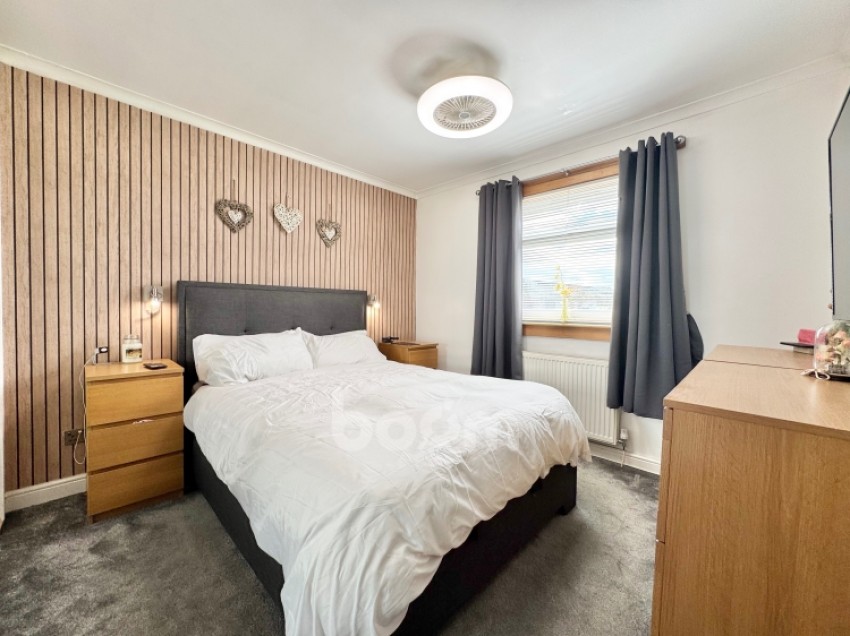 Images for 5 Swan Place, Johnstone, Renfrewshire, PA5 0SL, UK