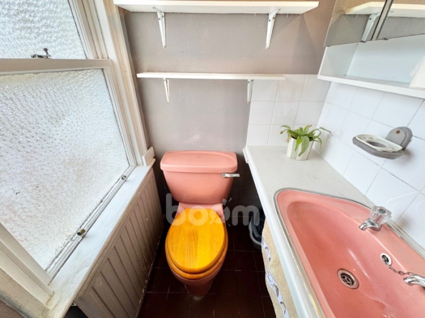 Images for 44 Woodside Road, Beith, Ayrshire, KA15 2BU, UK