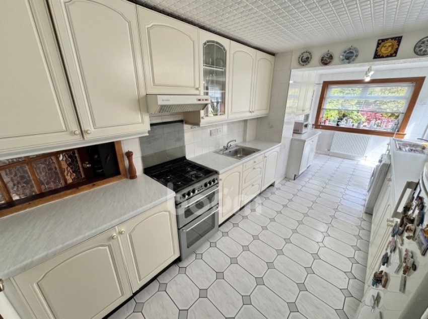 Images for 16 Antonine Road, Bearsden, Glasgow, G61 4DP, UK