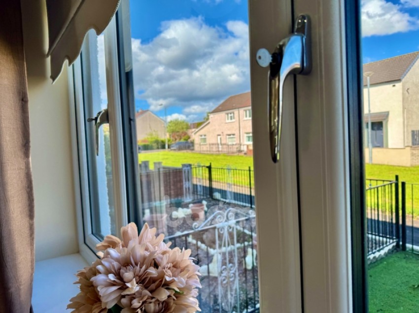 Images for 35 Erskinefauld Road Linwood, Linwood, Paisley, Renfrewshire, PA3 3QG, UK