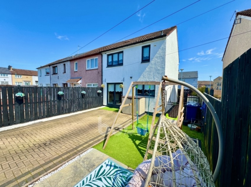 Images for 35 Erskinefauld Road Linwood, Linwood, Paisley, Renfrewshire, PA3 3QG, UK