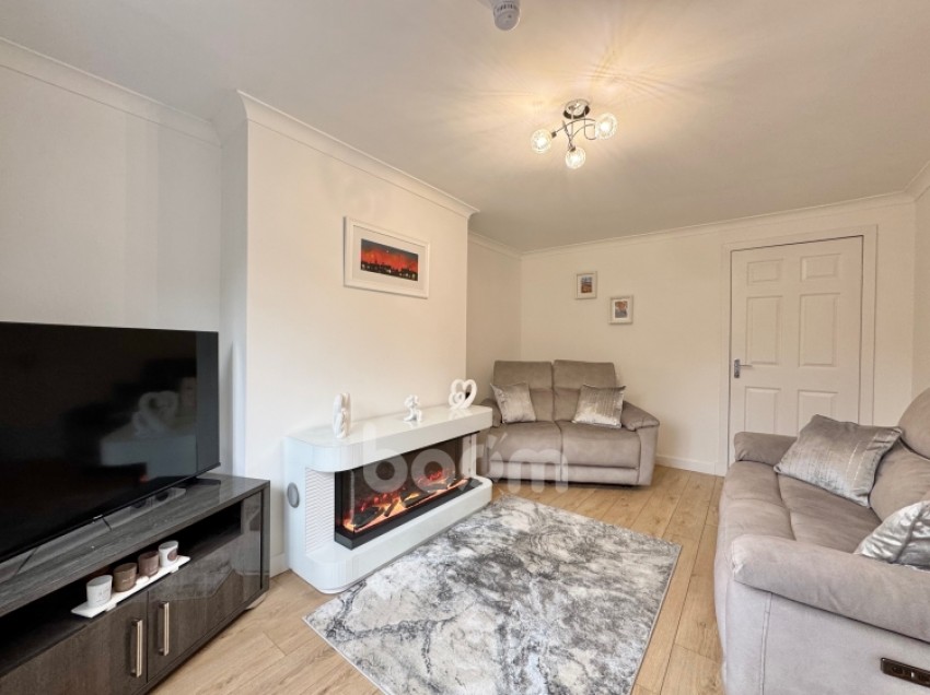 Images for 8 Rowan Place, Beith, Ayrshire, KA15 1EP, UK