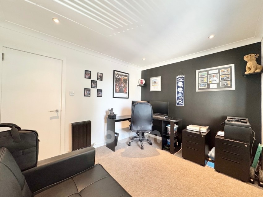 Images for 85a Eglinton Street, Beith, Ayrshire, KA15 1AJ, UK