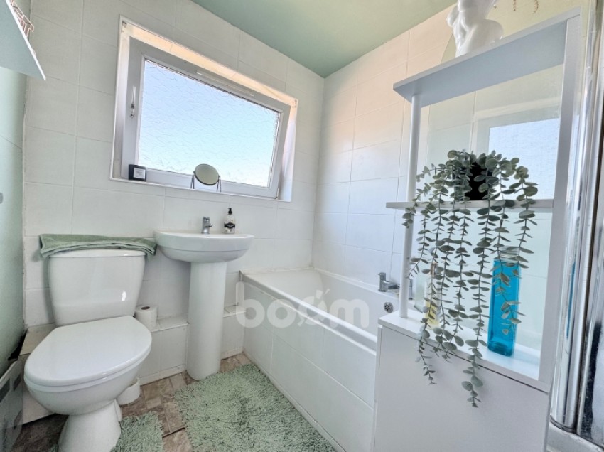 Images for 106 Foxbar Road, Paisley, Renfrewshire, PA2 0AU, UK