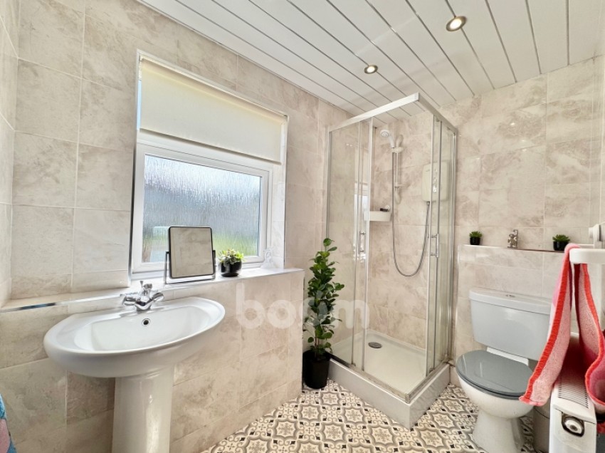 Images for 32 Blackthorn Avenue, Beith, Ayrshire, KA15 2AR, UK