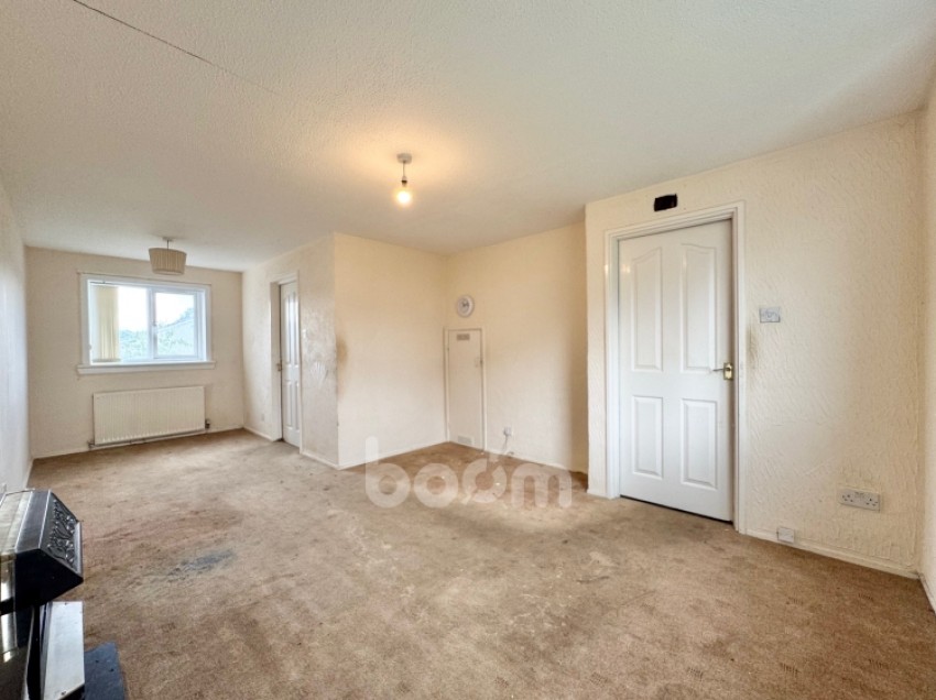 Images for 15 Newton Road Lenzie, Kirkintilloch, Kirkintilloch, Glasgow, Lanarkshire, G66 5LS, UK