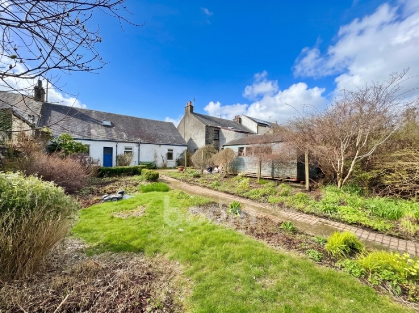 Images for 20 Calder Street, Lochwinnoch, Renfrewshire, PA12 4DD, UK