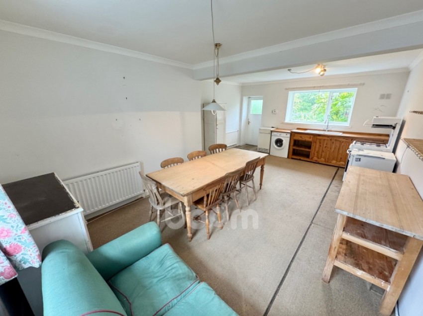 Images for 20 Calder Street, Lochwinnoch, Renfrewshire, PA12 4DD, UK