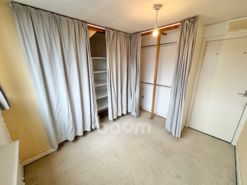Images for 20 Calder Street, Lochwinnoch, Renfrewshire, PA12 4DD, UK