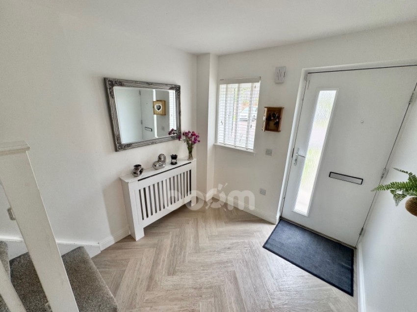 Images for 39 Auldlea Gardens, Beith, Ayrshire, KA15 2EP, UK