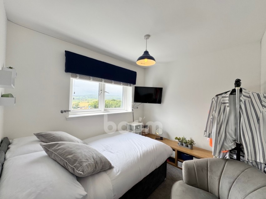 Images for 39 Auldlea Gardens, Beith, Ayrshire, KA15 2EP, UK