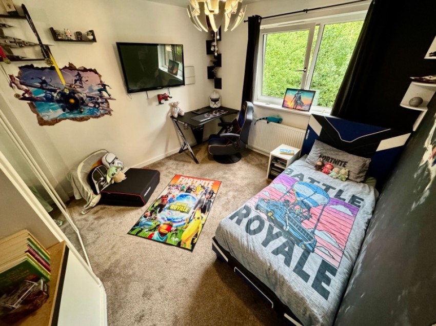 Images for 17 Lochlibo Court Girdle Toll, Girdle Toll, Irvine, Ayrshire, KA11 1RE, UK