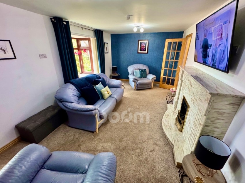 Images for 17 Lochlibo Court Girdle Toll, Girdle Toll, Irvine, Ayrshire, KA11 1RE, UK