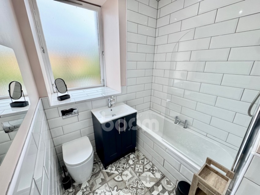 Images for Flat 1/8 22 Neilston Road, Paisley, Renfrewshire, PA2 6LN, UK