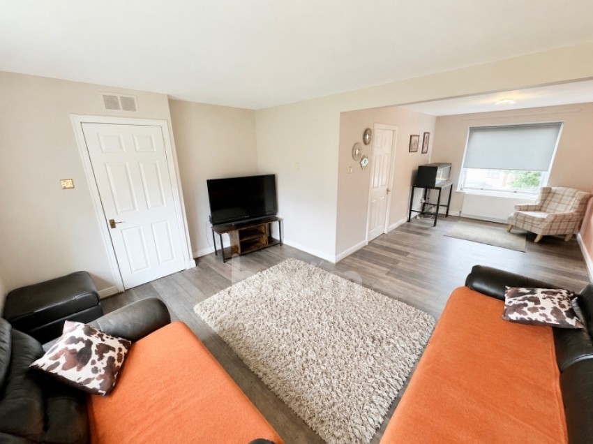 Images for 25 Aitken Drive, Beith, Ayrshire, KA15 2ER, UK