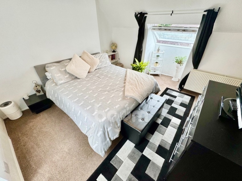 Images for 1 Eastern Crescent, Kilbirnie, Ayrshire, KA25 6JH, UK