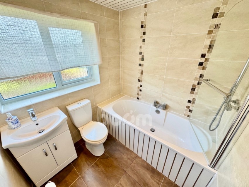Images for 14 Glebe Court, Beith, Ayrshire, KA15 1ET, UK