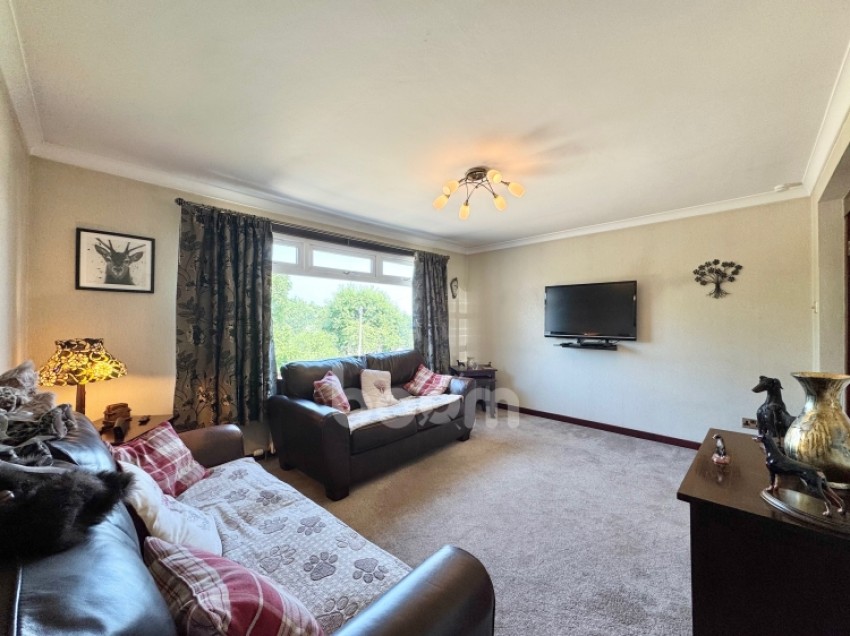 Images for 28 Langside Drive, Kilbarchan, Johnstone, Renfrewshire, PA10 2EW, UK
