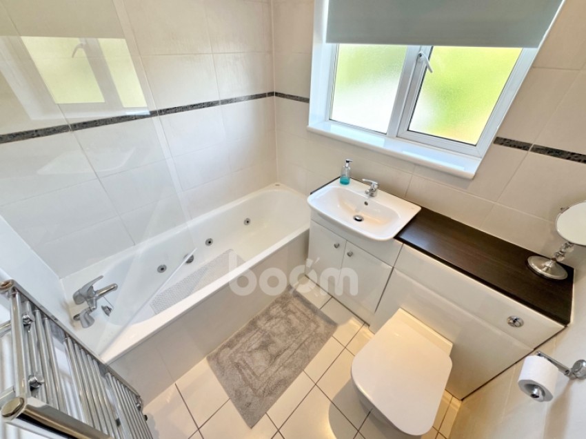 Images for 28 Langside Drive, Kilbarchan, Johnstone, Renfrewshire, PA10 2EW, UK
