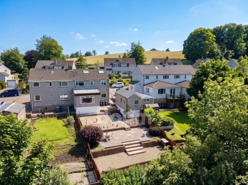 Images for 28 Langside Drive, Kilbarchan, Johnstone, Renfrewshire, PA10 2EW, UK