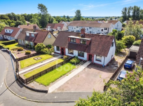 View Full Details for 18 Ladyland Drive, Kilbirnie, Ayrshire, KA25 7HN, UK