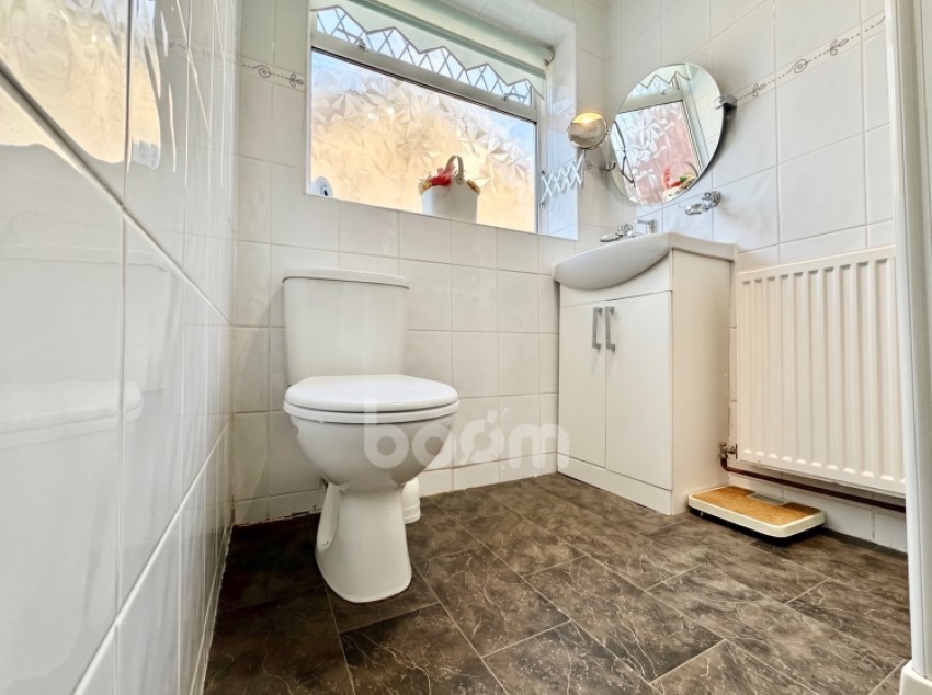 Images for 14 Balfour Avenue, Beith, Ayrshire, KA15 1AP, UK